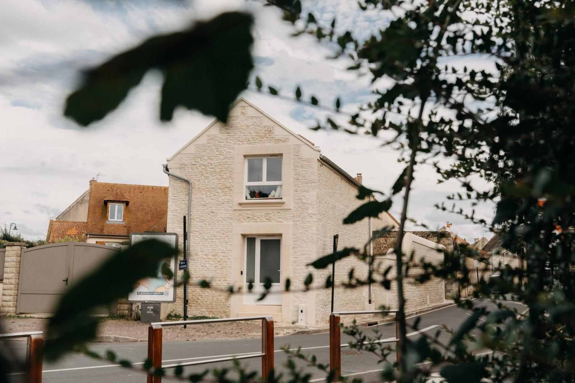 Grange Petite Brise Bord De Mer Luc-sur-Mer Exterior foto